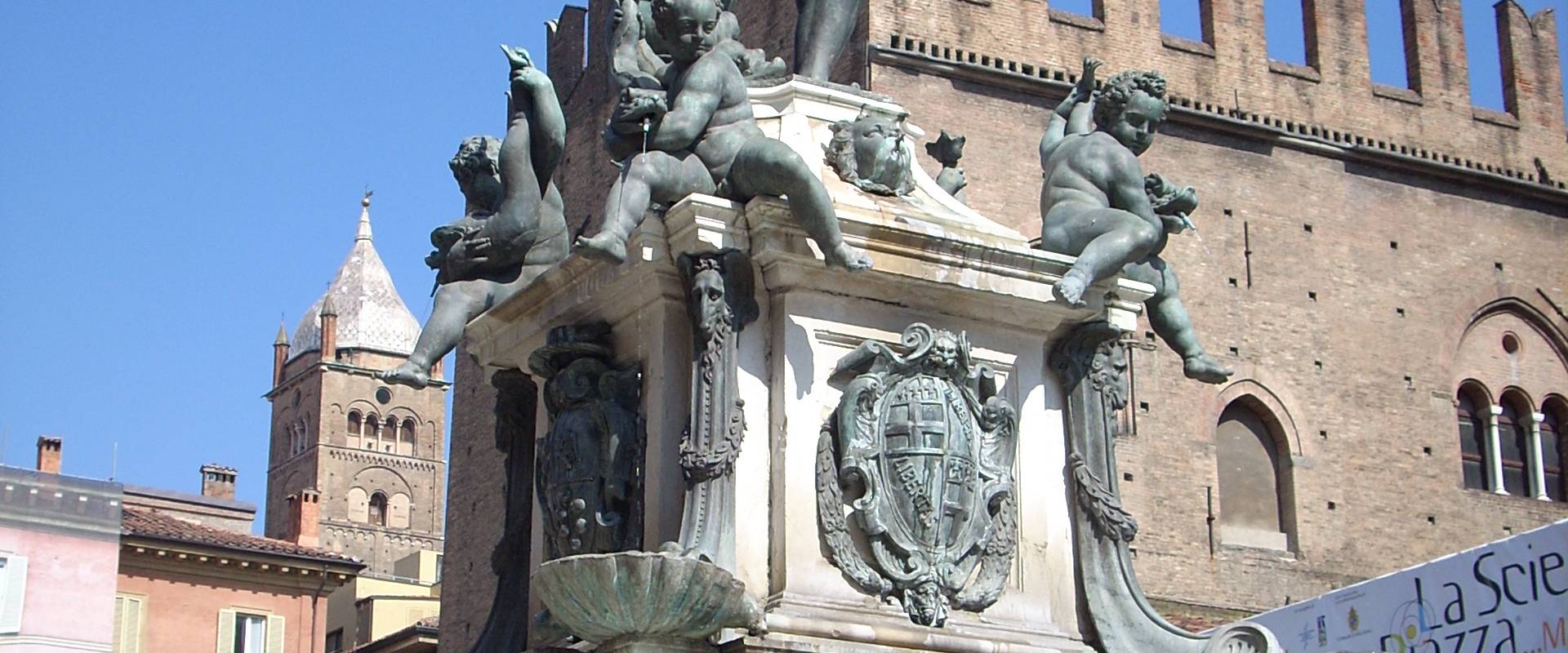 Fontana del Nettuno in alto foto di PacoPetrus